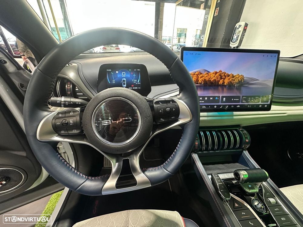 BYD Atto 3 60.48 kWh Design - 37