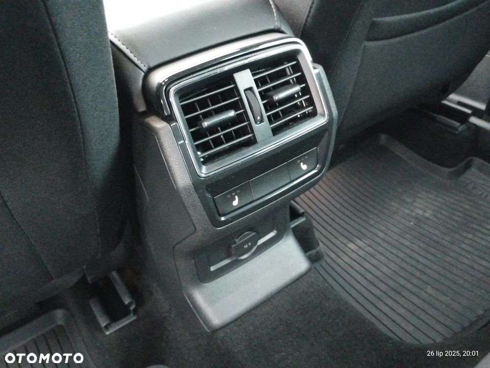 Skoda Karoq 1.5 TSI ACT Style DSG - 6