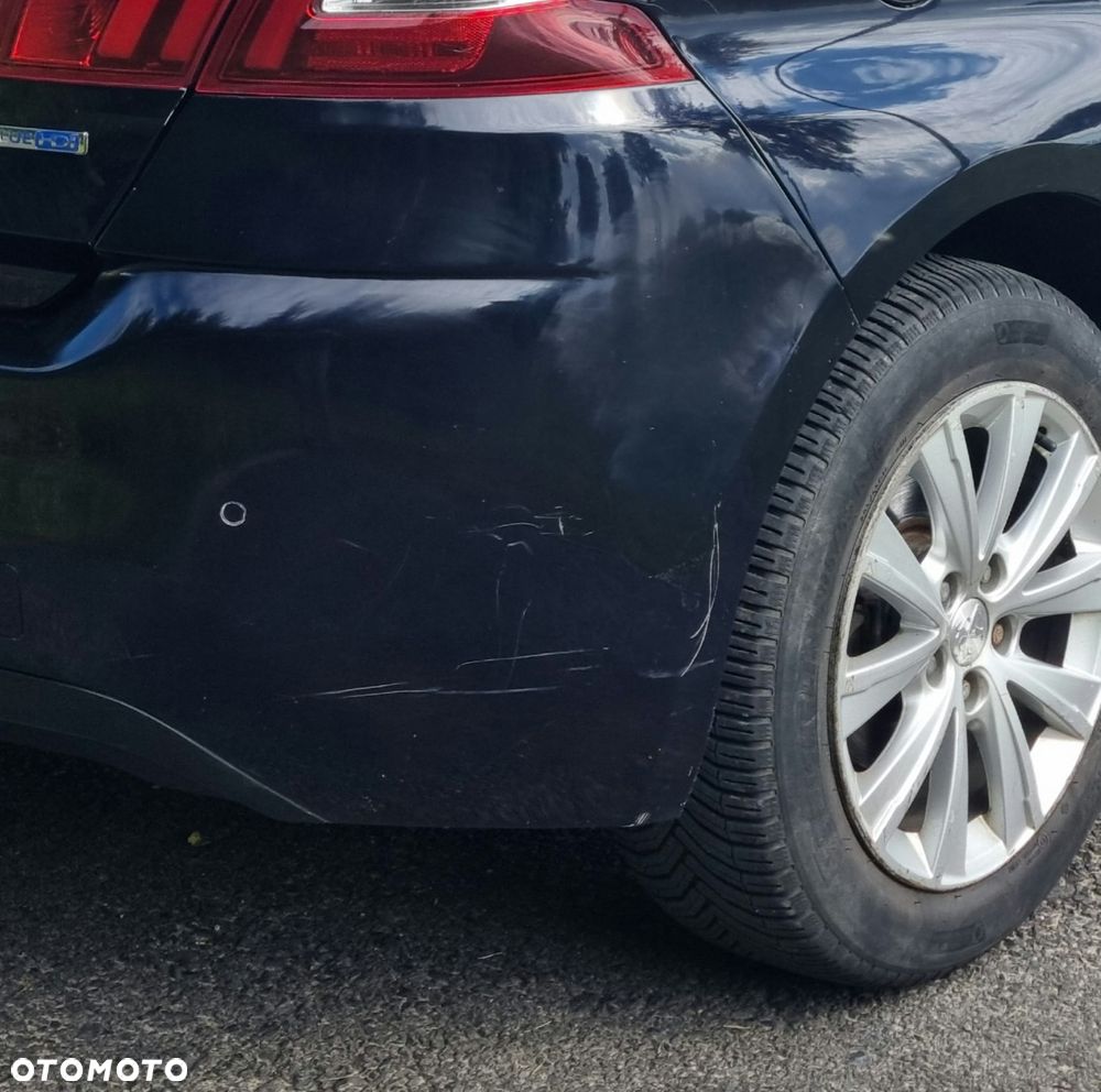 Peugeot 308 1.6 BlueHDi Style S&S - 26