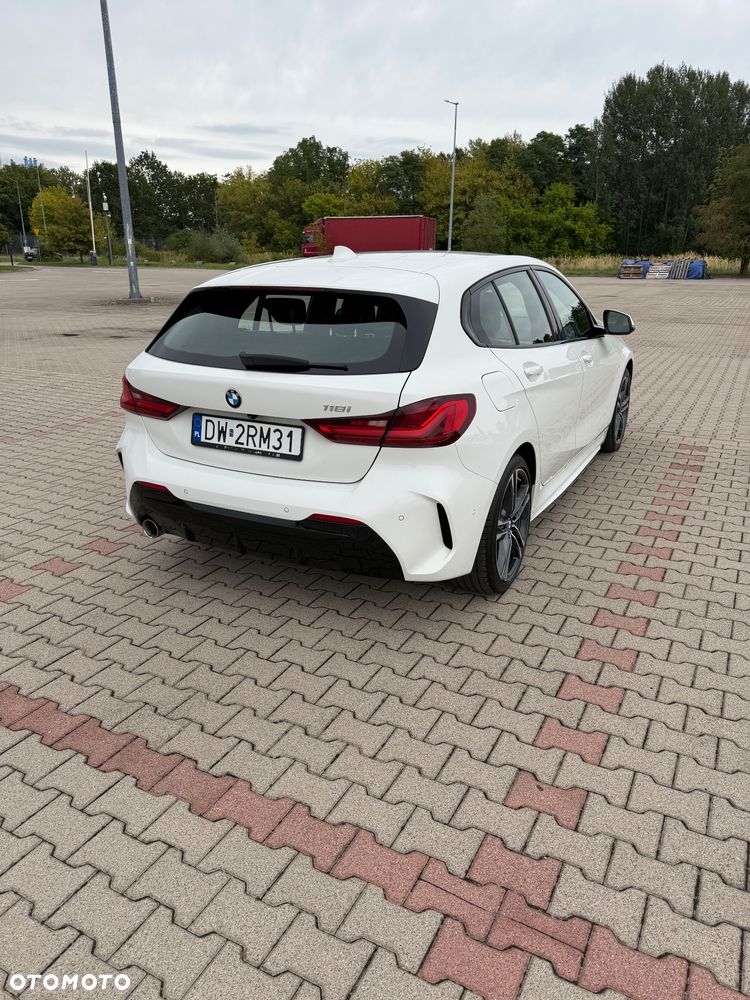 BMW Seria 1 118i M Sport - 5
