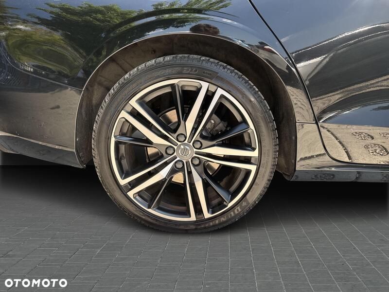 Volvo S60 B4 B R-Design - 19