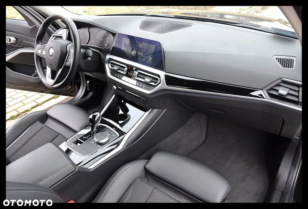 BMW Seria 3 - 21