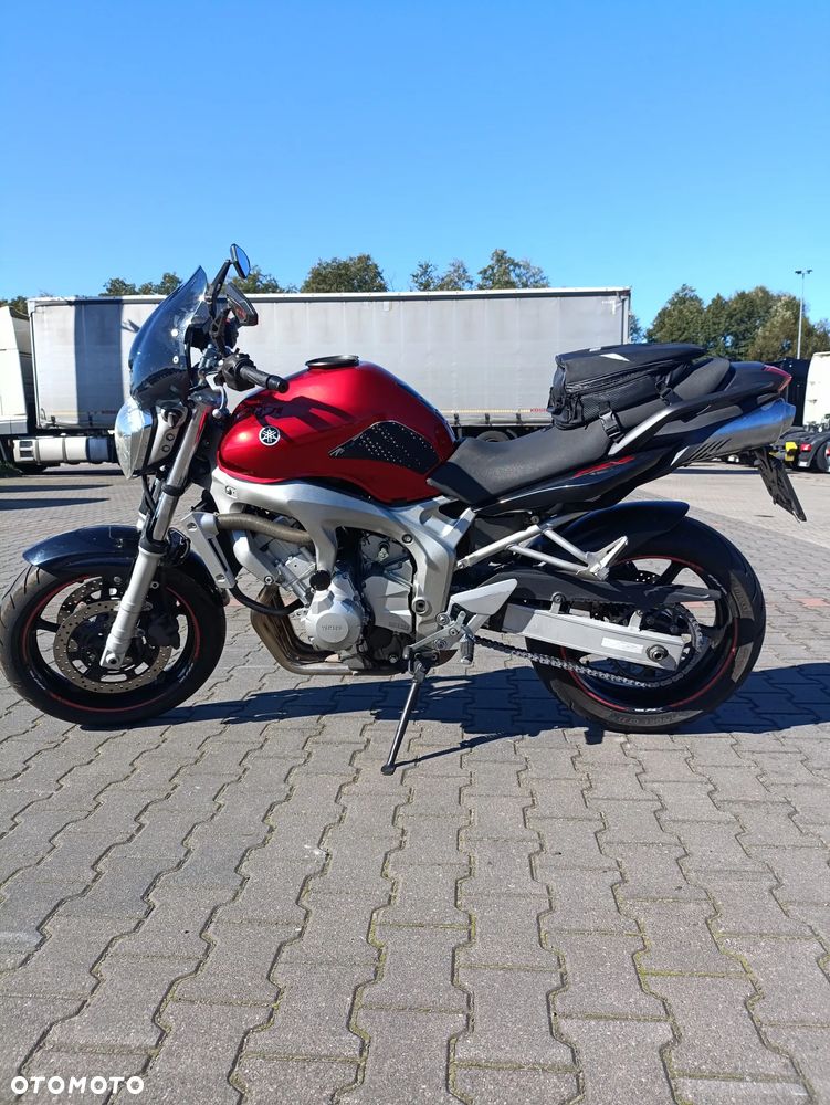Yamaha FZ6 - 5