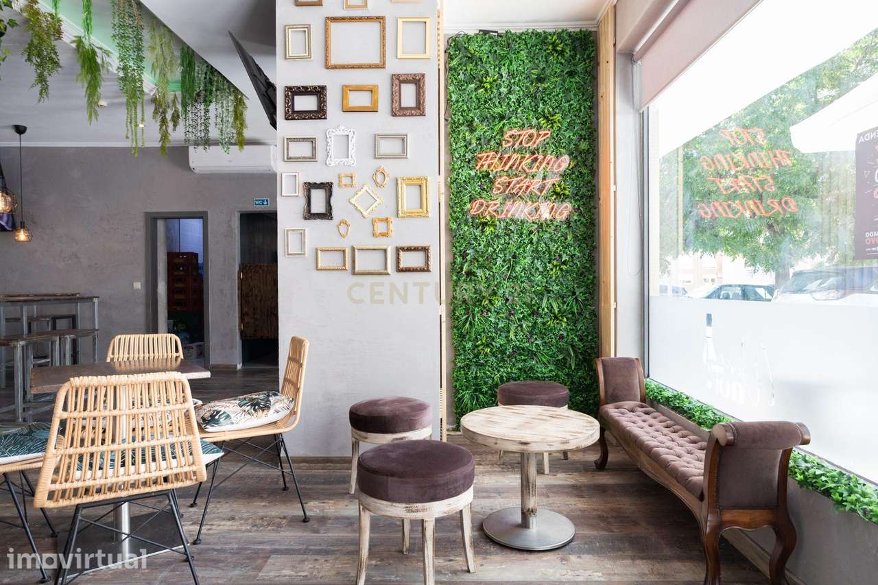 Bar na Urbanização Vila Serena - Pinhal Novo - Grande imagem: 3/30