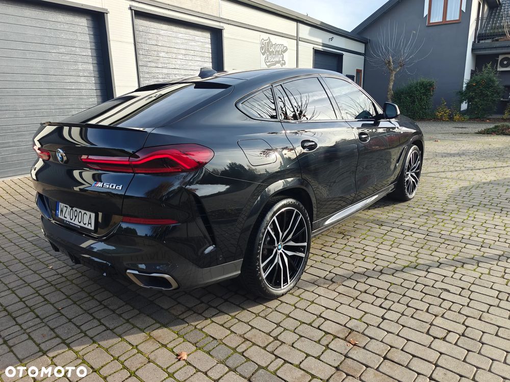 BMW X6M - 17