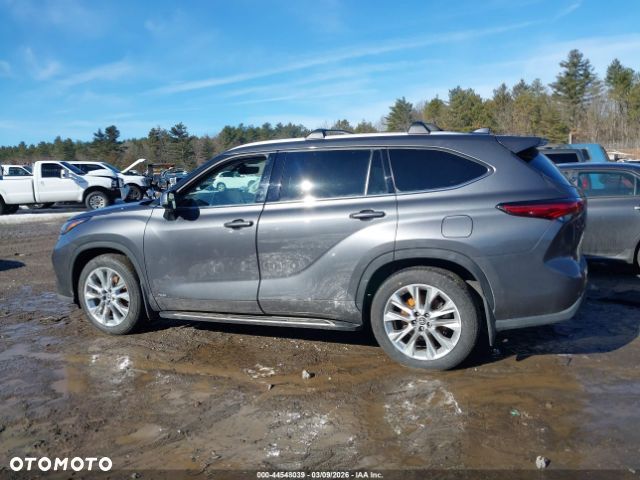 Toyota Highlander - 9