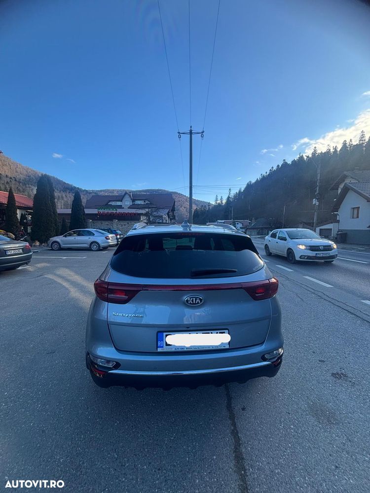 Kia Sportage 1.6 T-GDI 7DCT 4x2 Style - 9