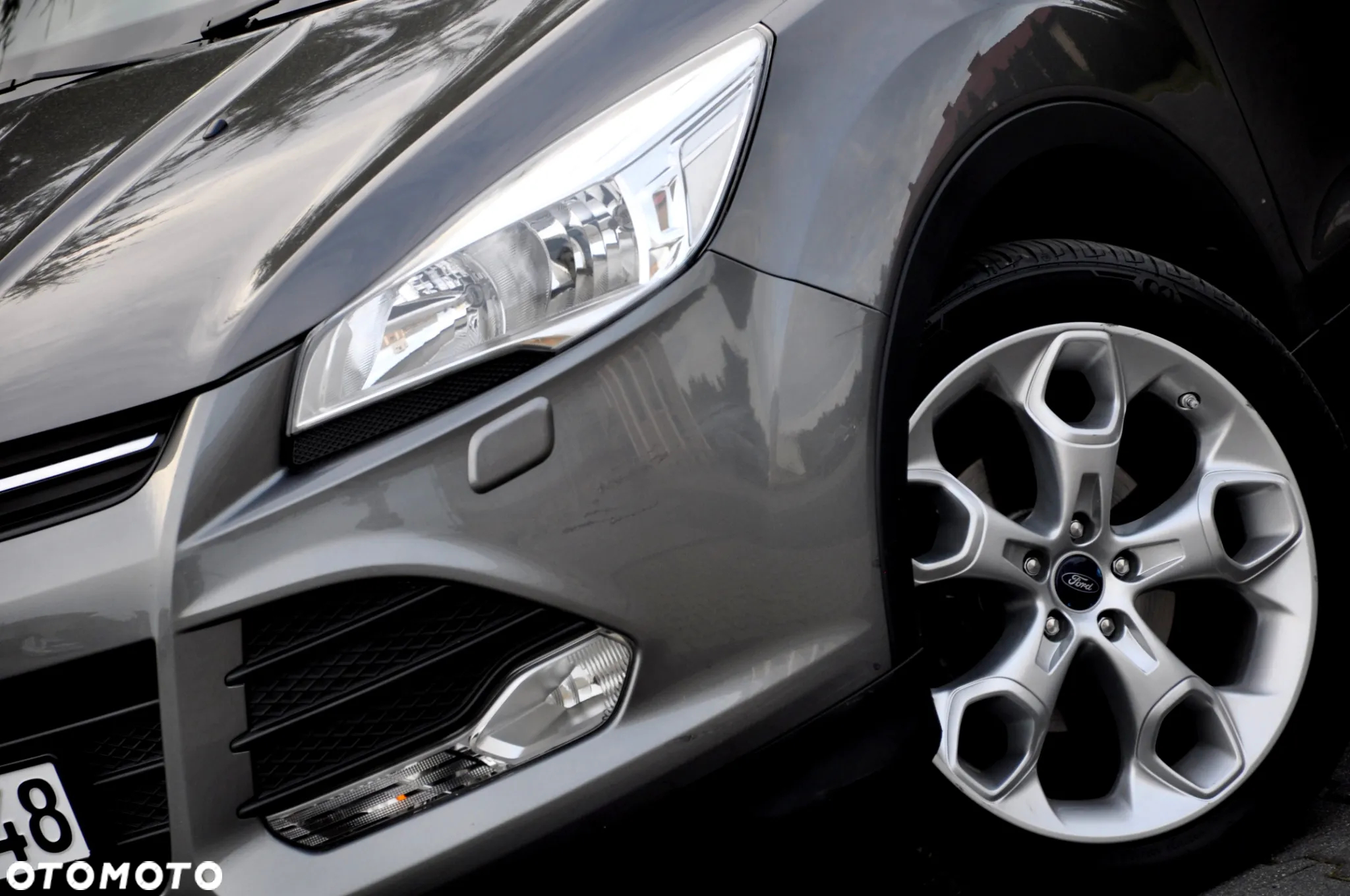 Ford Kuga 1.6 EcoBoost 2x4 Titanium - 7