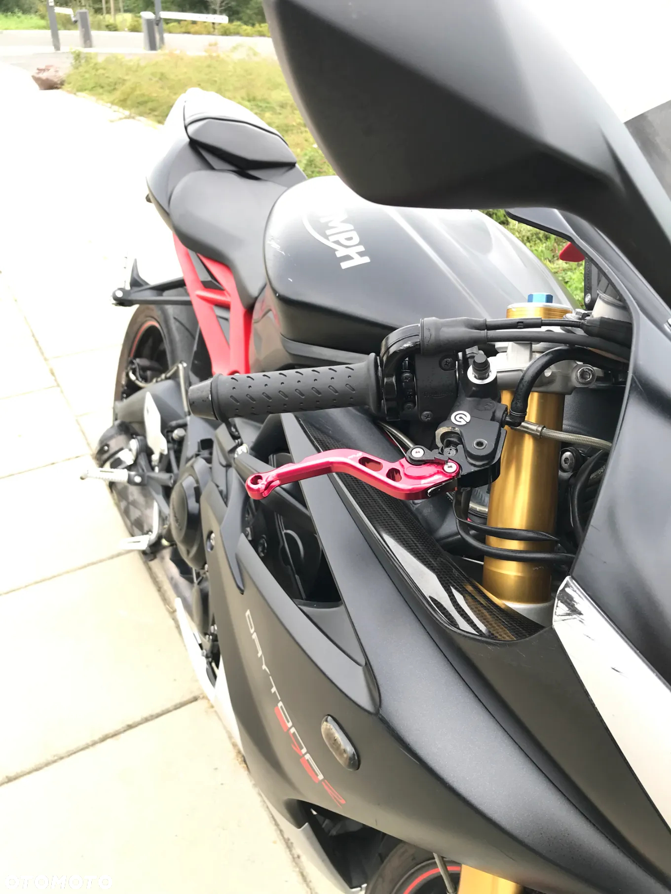 Triumph Daytona - 14