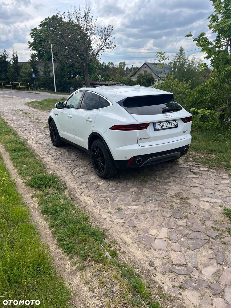 Jaguar E-Pace P250 AWD R-Dynamic - 4