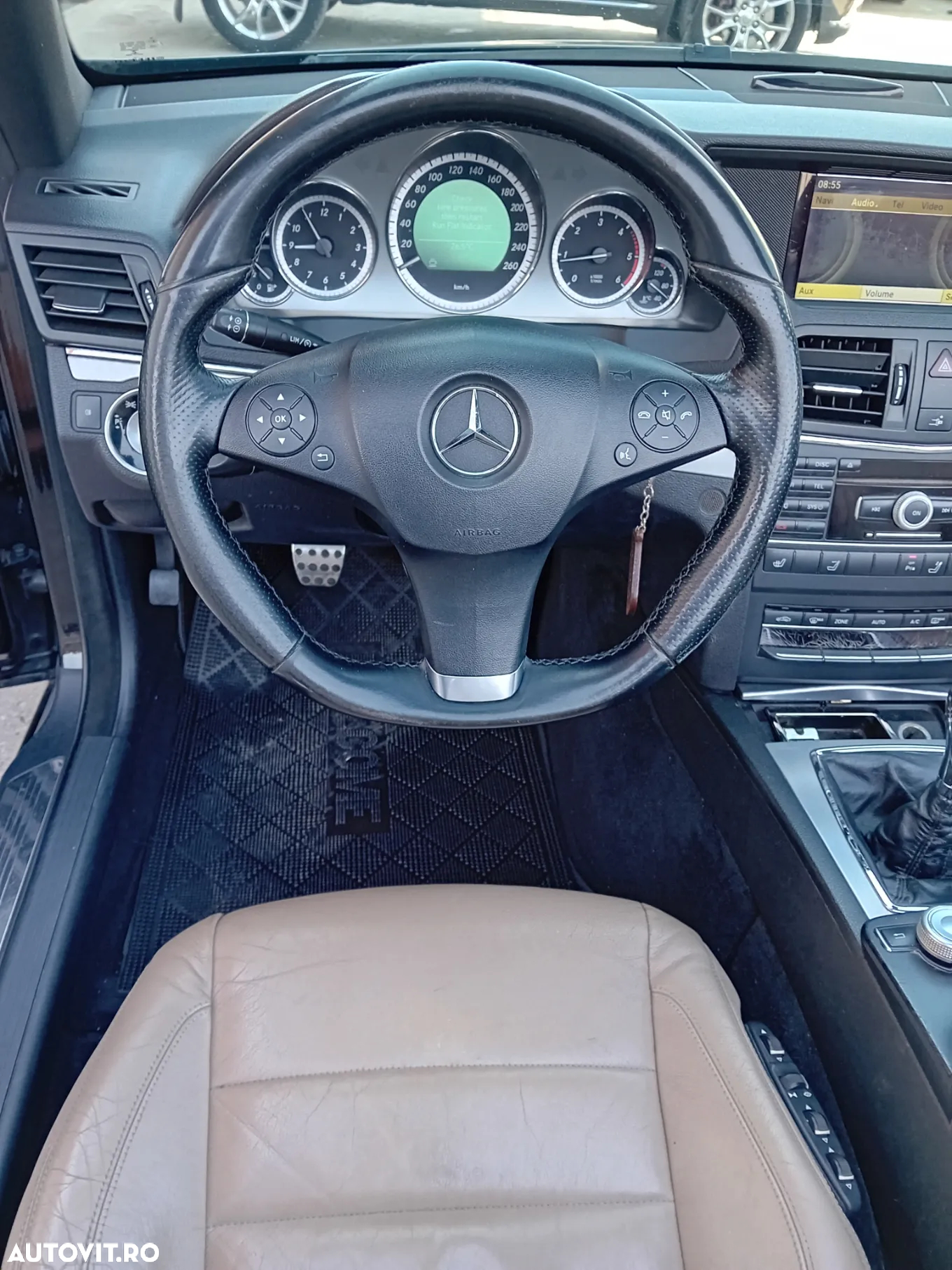 Mercedes-Benz E 220 (BlueTEC) d Cabrio - 21