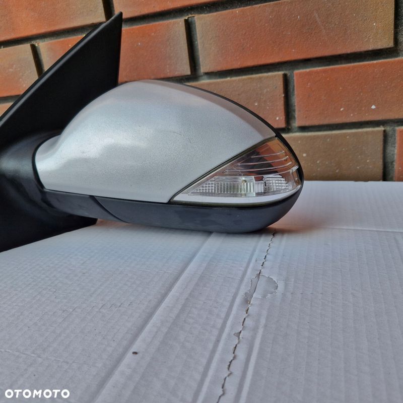 LUSTERKO LEWE SMART FORFOUR 7 PIN EUROPA - 4
