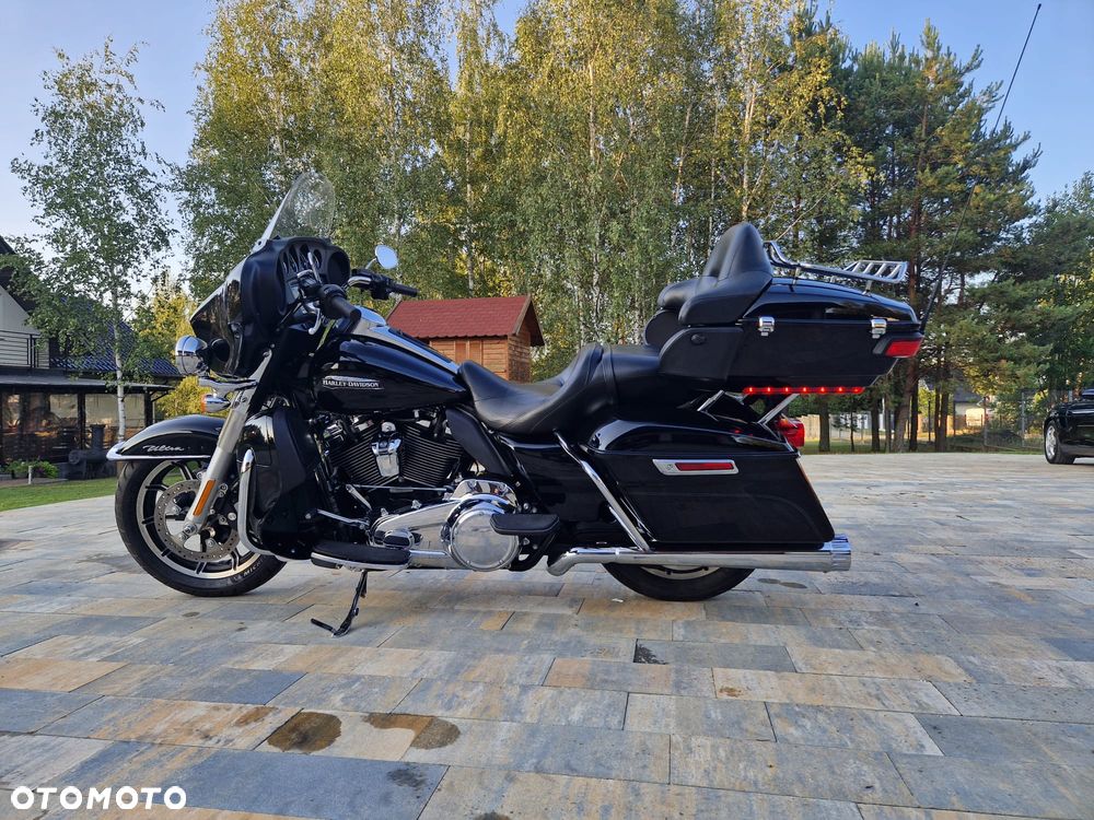Harley-Davidson FLHTCU Ultra - 8