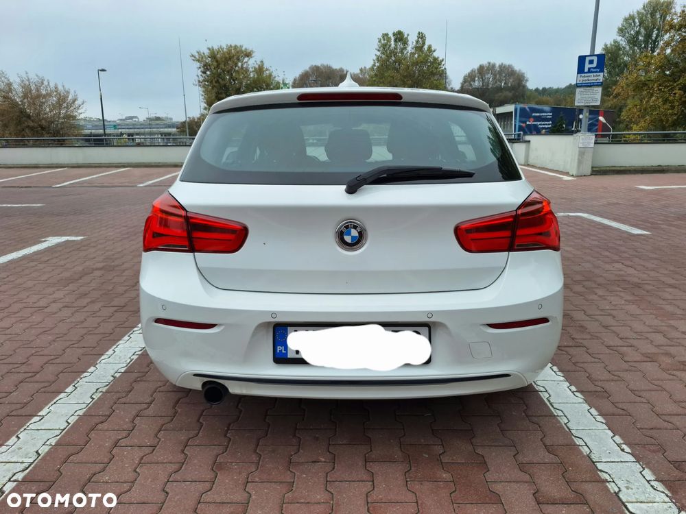 BMW Seria 1 118i Sport Line Shadow - 8