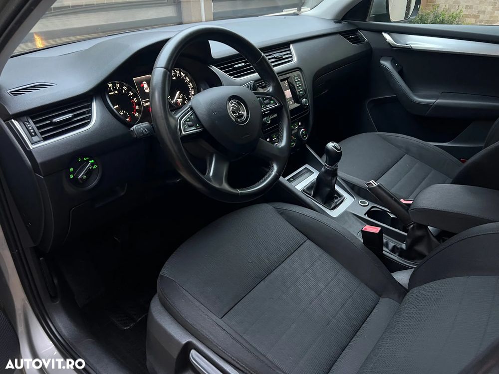 Skoda Octavia 1.6 TDI Ambition - 22