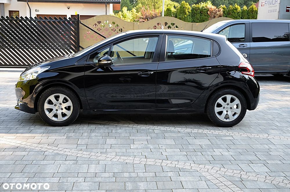 Peugeot 208 1.4 HDi Business Line - 2