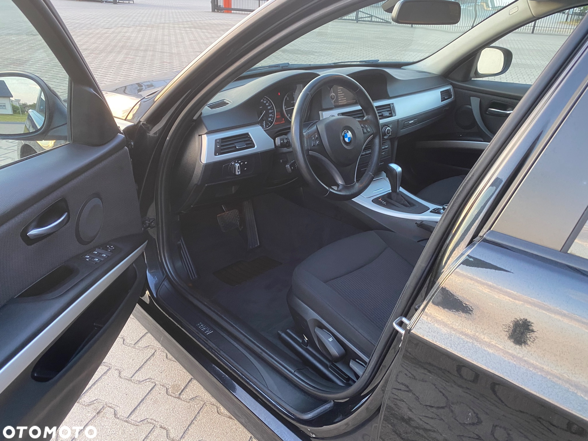 BMW Seria 3 320d DPF Touring Edition Fleet - 5