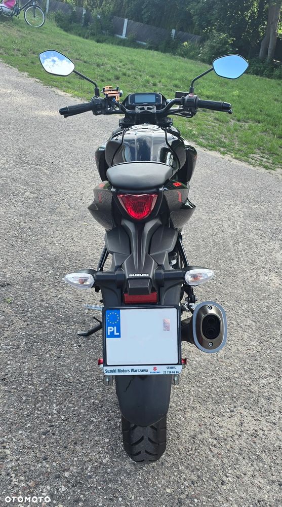 Suzuki GSX - 4