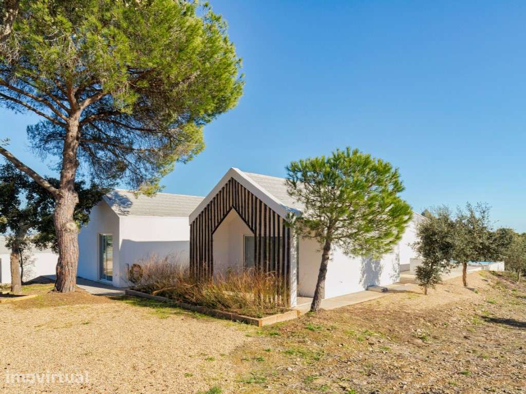 Moradia com piscina na serra de Grândola - Grande imagem: 2/28