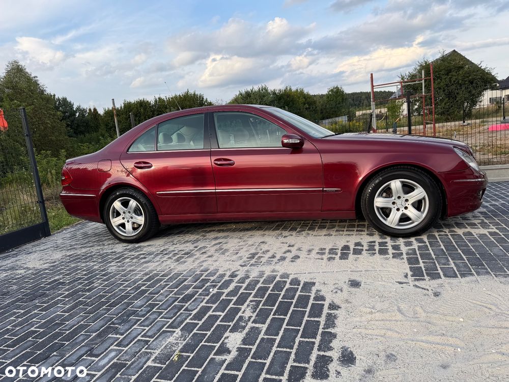 Mercedes-Benz Klasa E - 24