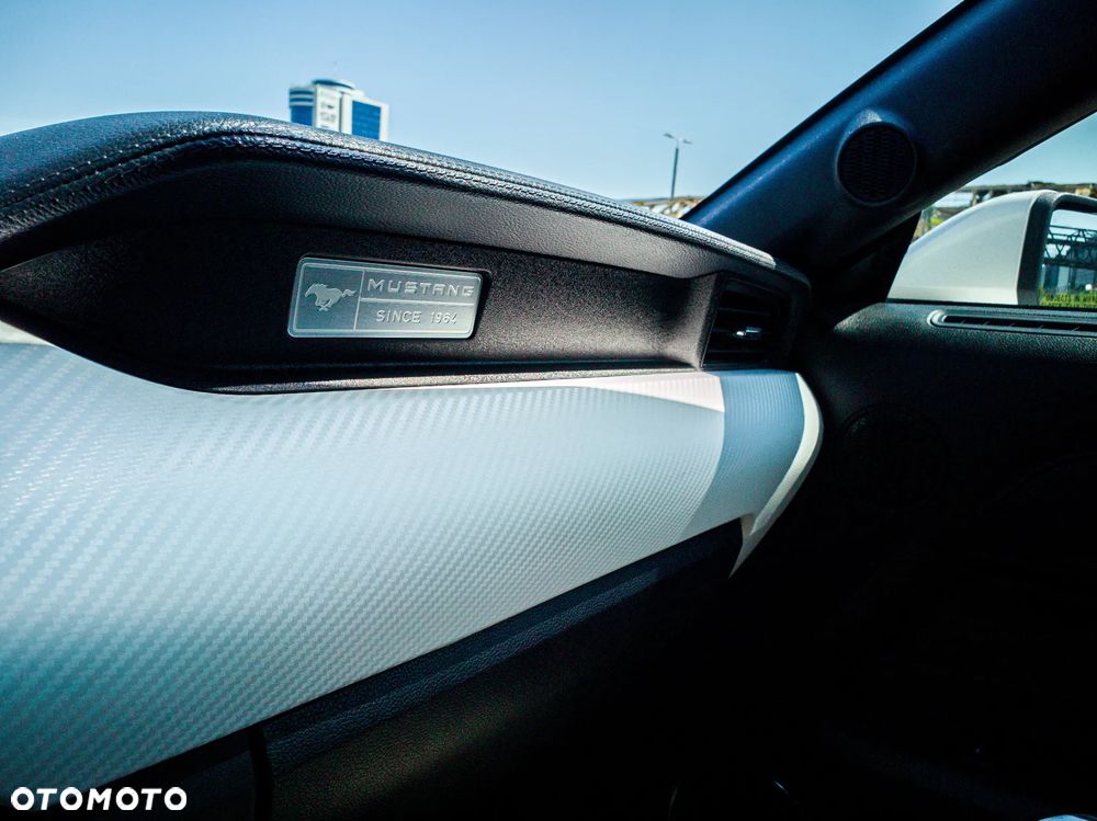 Ford Mustang 5.0 Ti-VCT V8 GT - 24