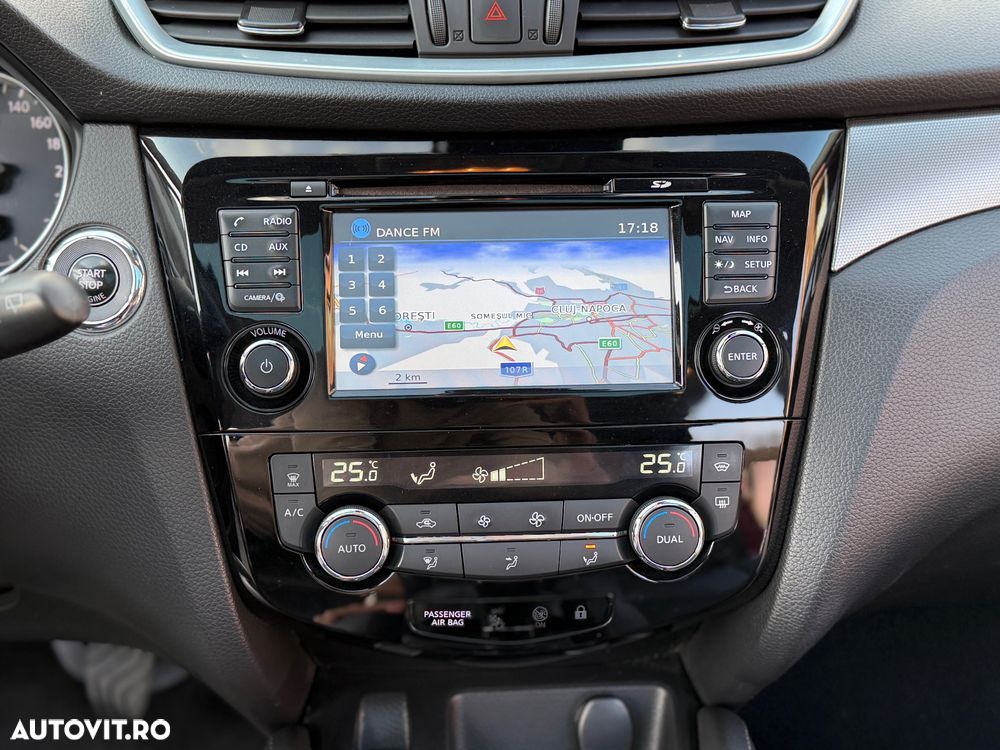 Nissan Qashqai 1.6 DIG-T TEKNA+ - 13