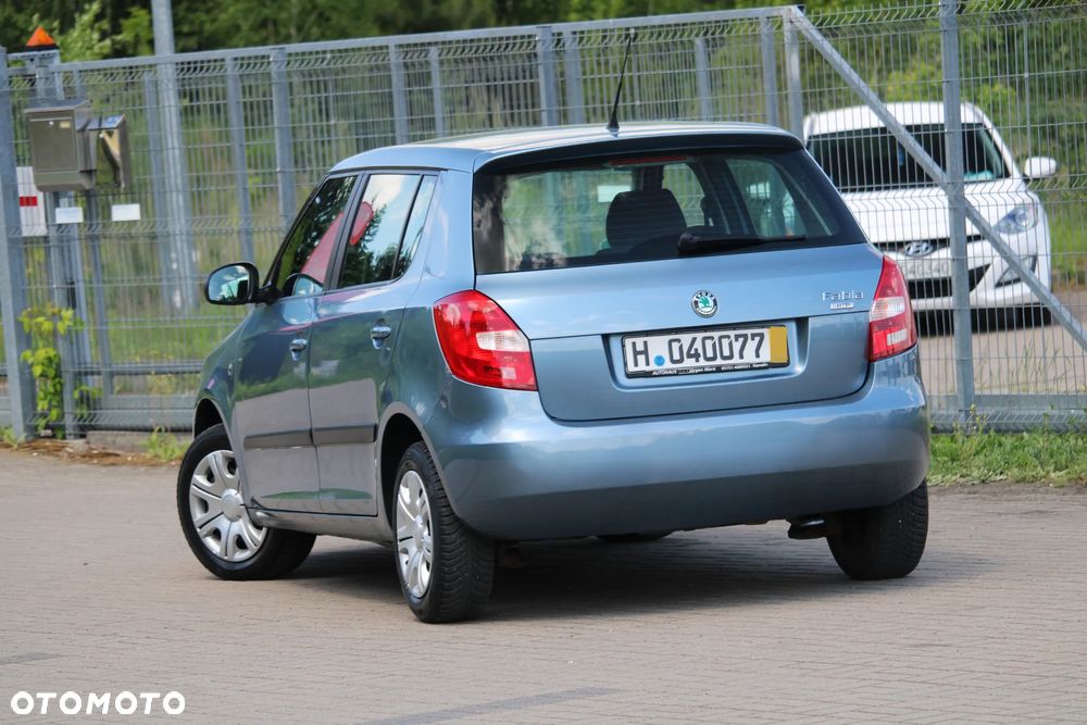 Skoda Fabia - 10