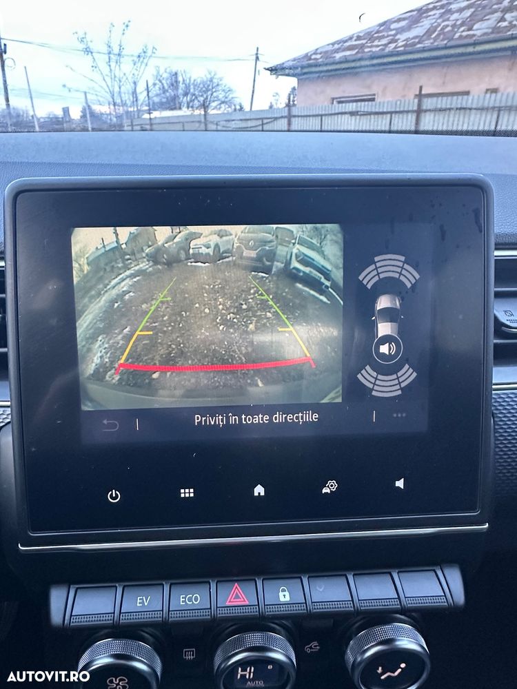 Renault Arkana E-TECH 145 Evolution - 24