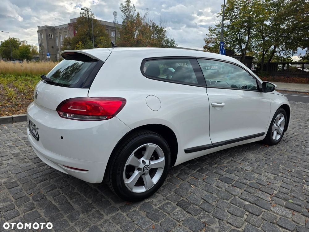 Volkswagen Scirocco 1.4 TSI DSG - 23