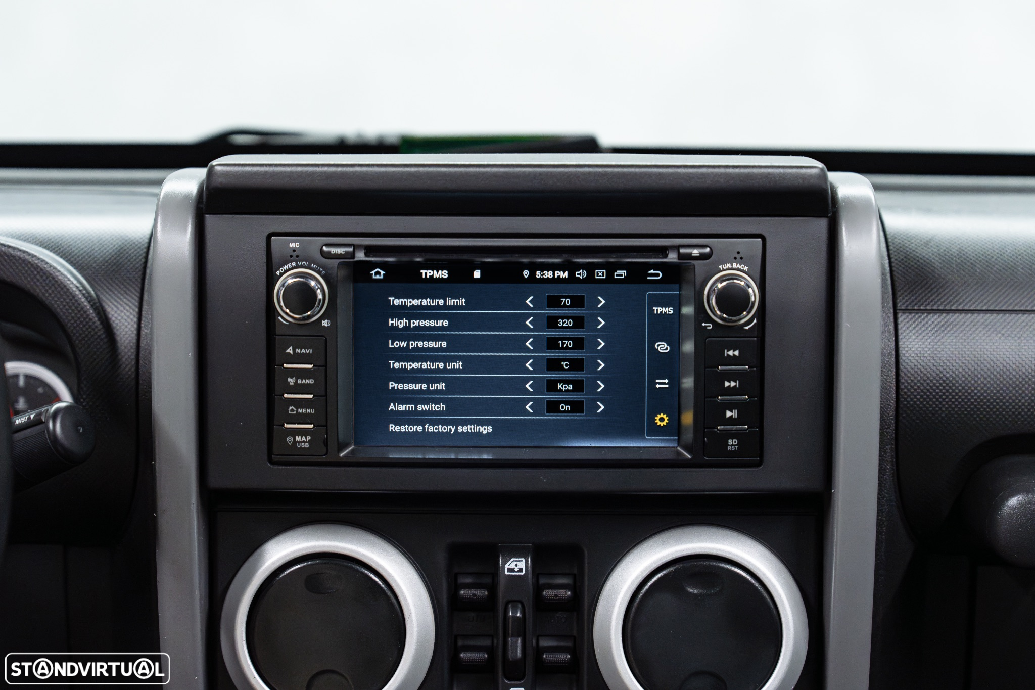 Jeep Wrangler Unlimited 2.8 CRD ATX Sahara - 38