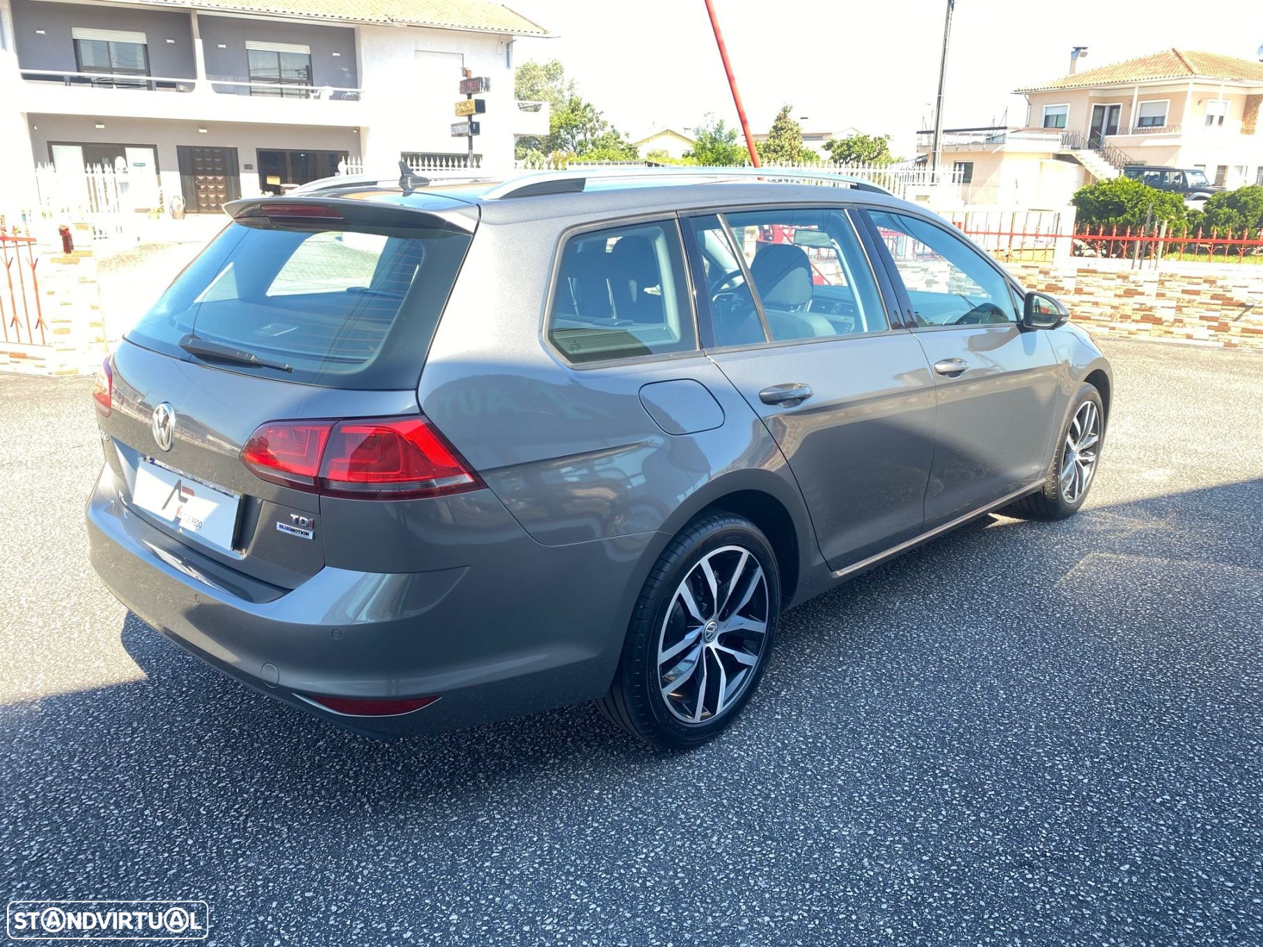 VW Golf Variant 1.6 TDi Trendline - 4