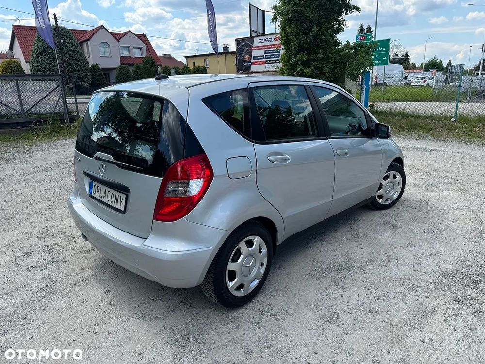Mercedes-Benz Klasa A 160 BlueEFFICIENCY Elegance - 11