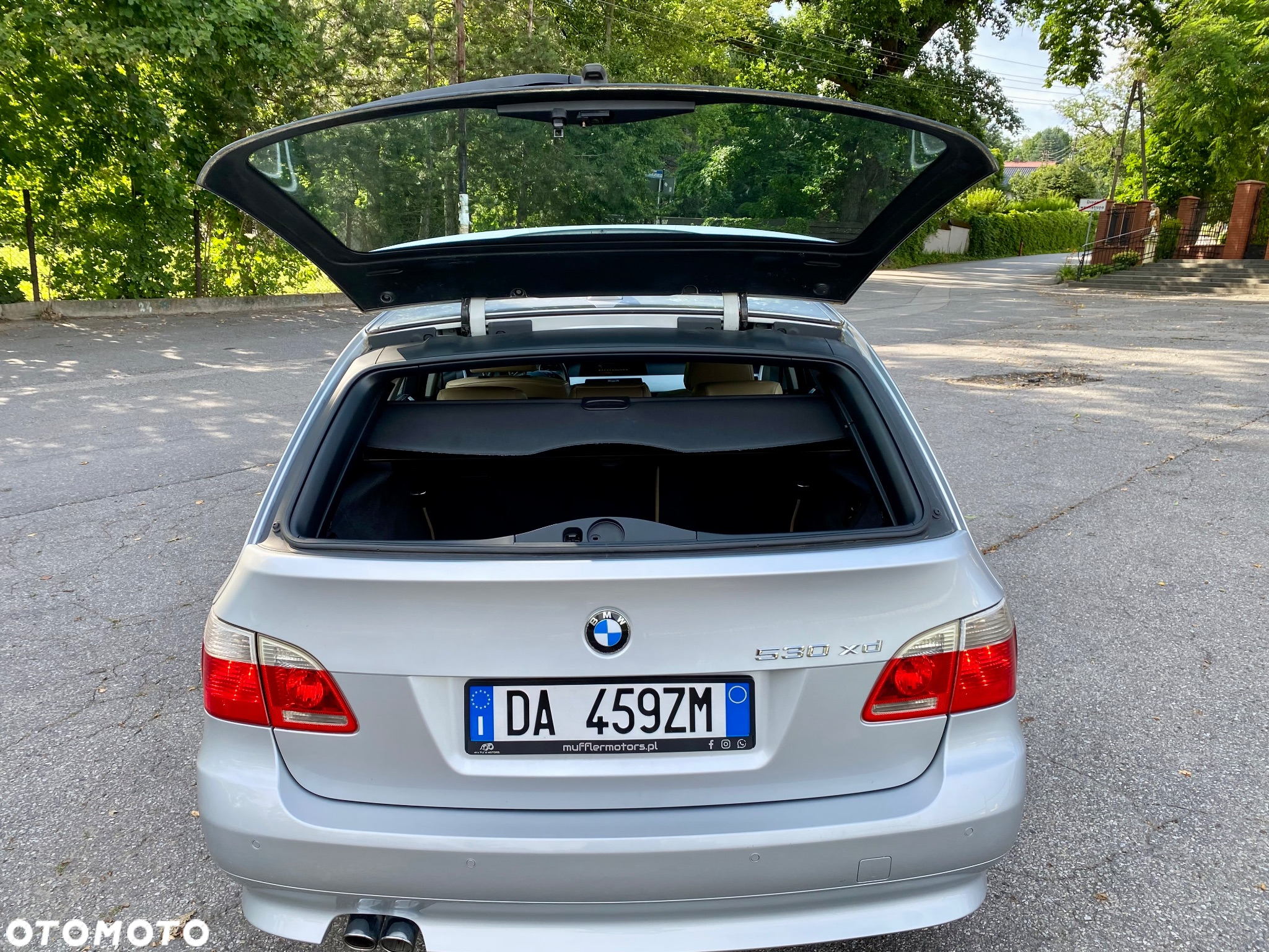 BMW Seria 5 530xd Touring - 27