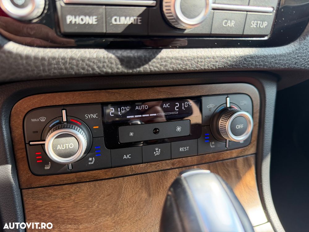 Volkswagen Touareg 3.0 V6 TDI SCR Blue Motion DPF Automatik Exclusive - 16