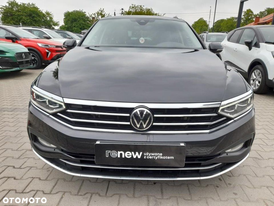 Volkswagen Passat - 3