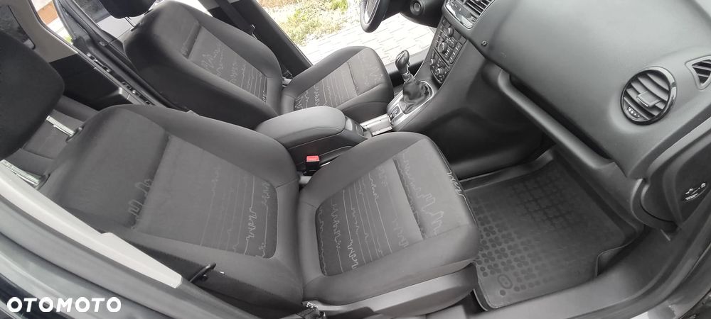Opel Meriva 1.4 Active - 24