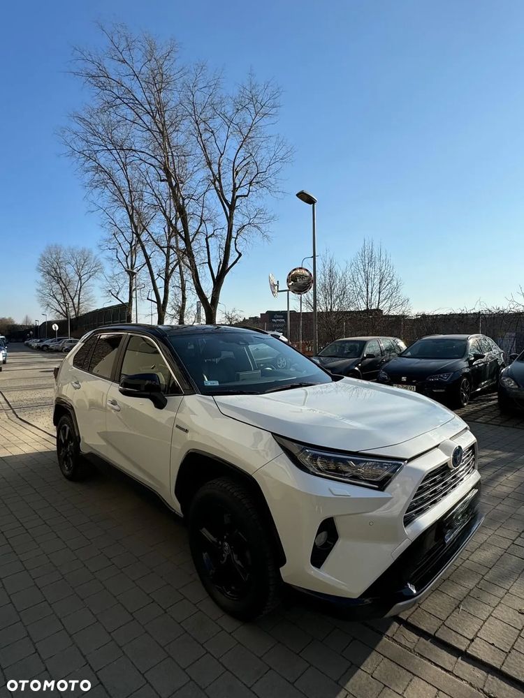 Toyota RAV4 ver-2-5-hybrid-selection-4x4 - 10