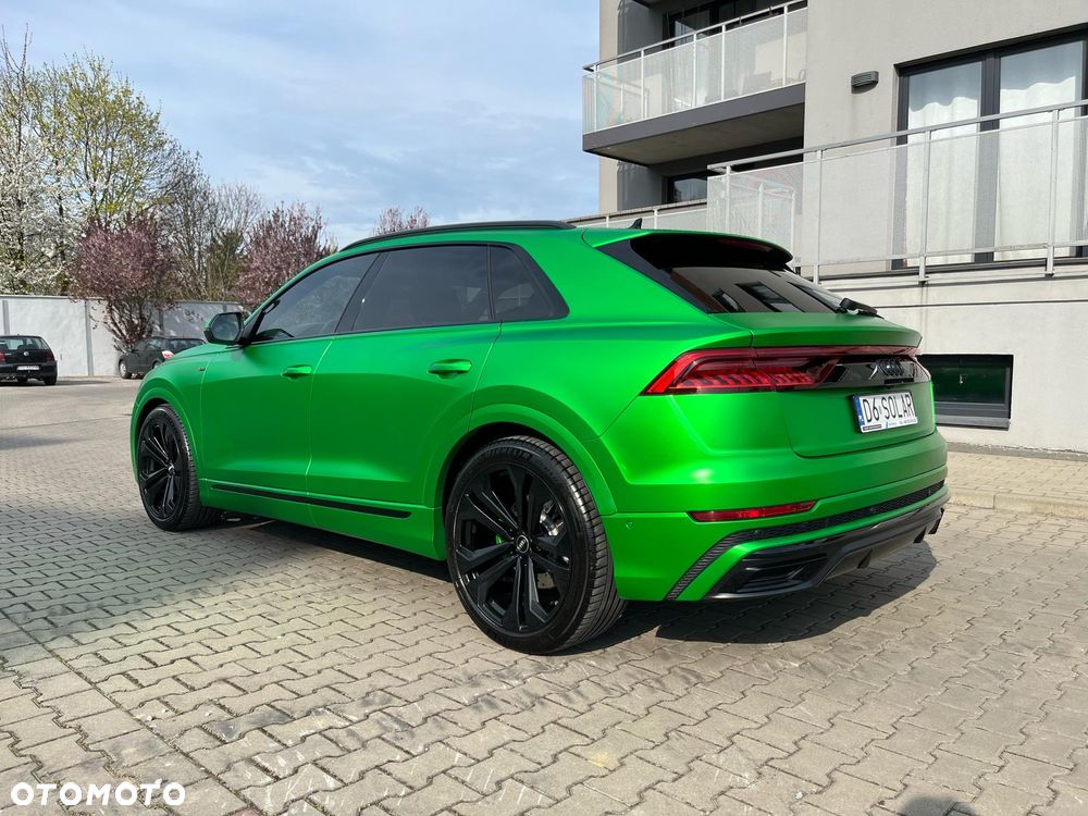 Audi Q8 - 17