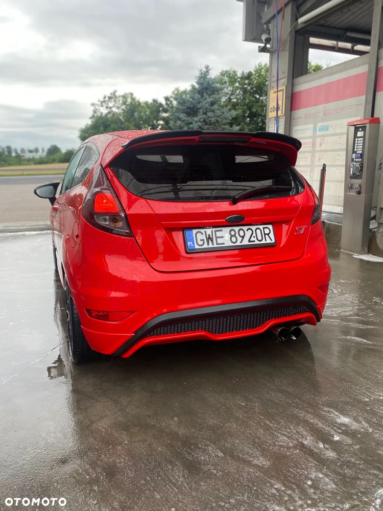 Ford Fiesta 1.6 EcoBoost ST - 7