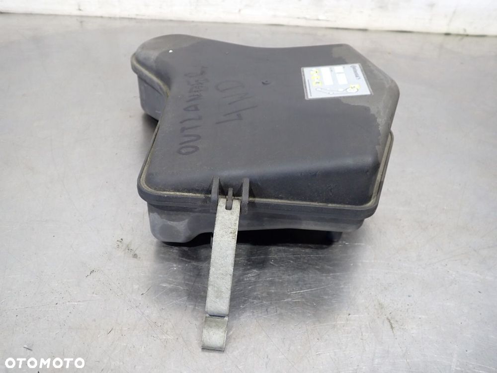 OBUDOWA FILTRA POWIETRZA MITSUBISHI OUTLANDER  MR514993 - 6