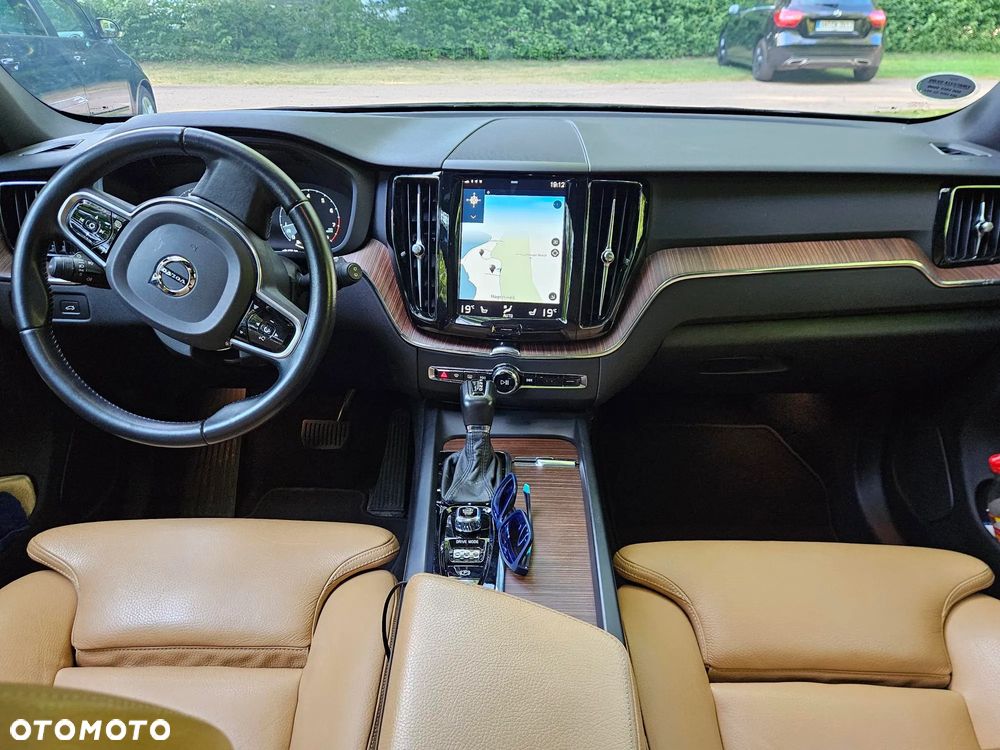 Volvo XC 60 T6 AWD Inscription - 17