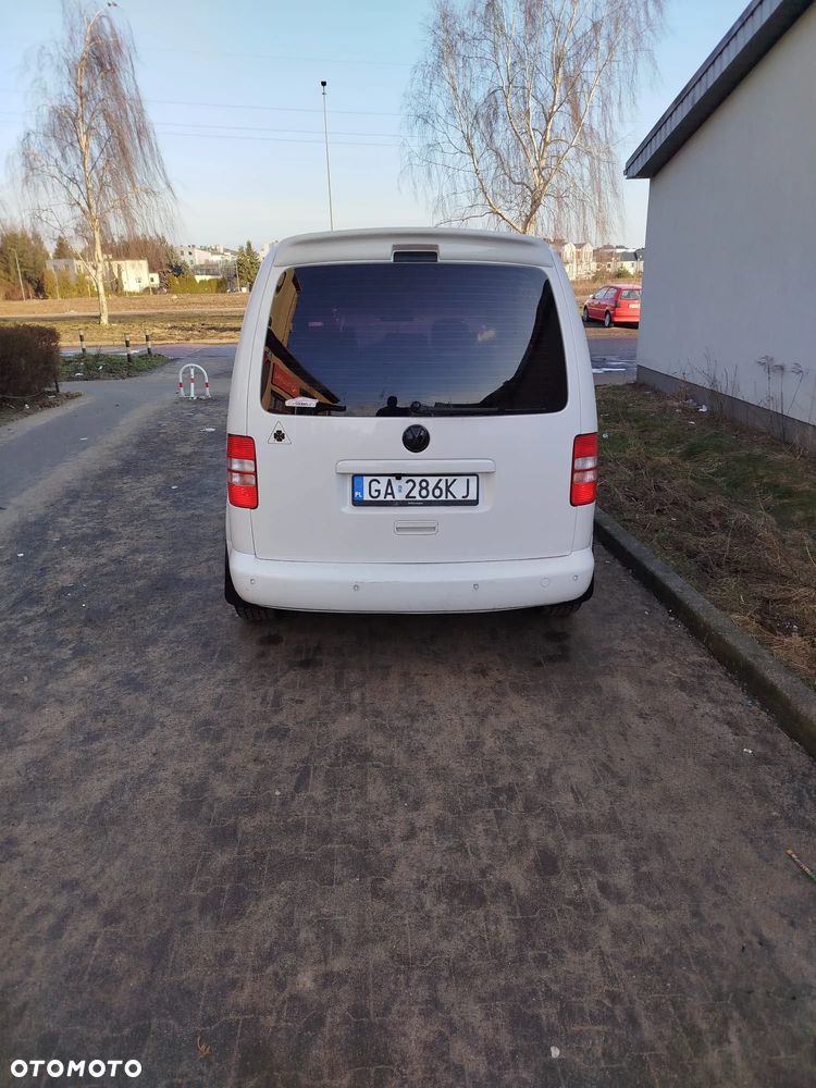 Volkswagen Caddy - 5