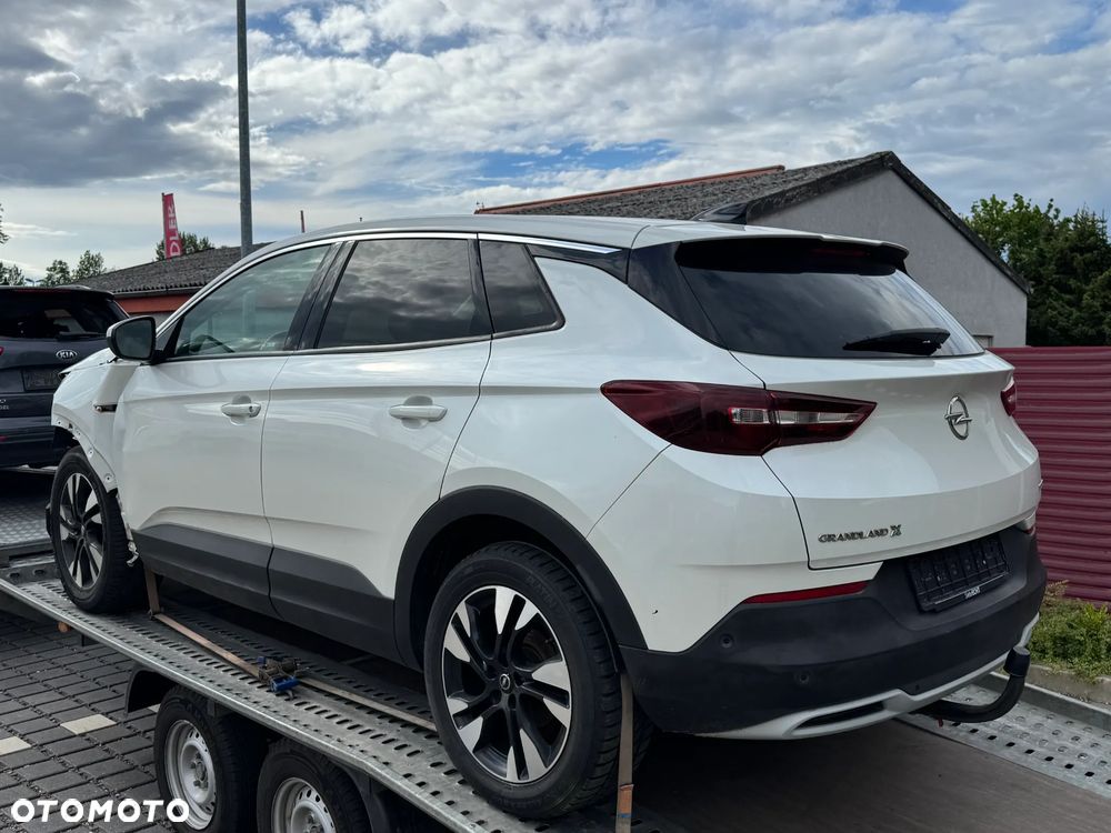 Opel Grandland X 1.2 Start/Stop Automatik Business Edition - 4