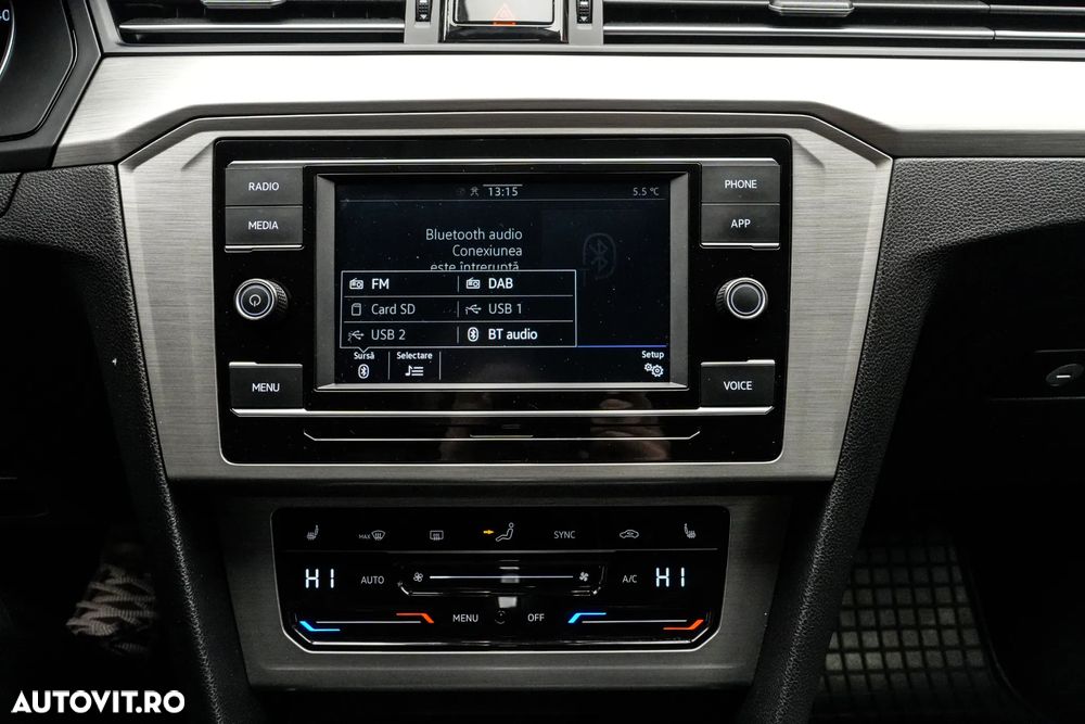 Volkswagen Passat 2.0 TDI DSG Comfortline - 22