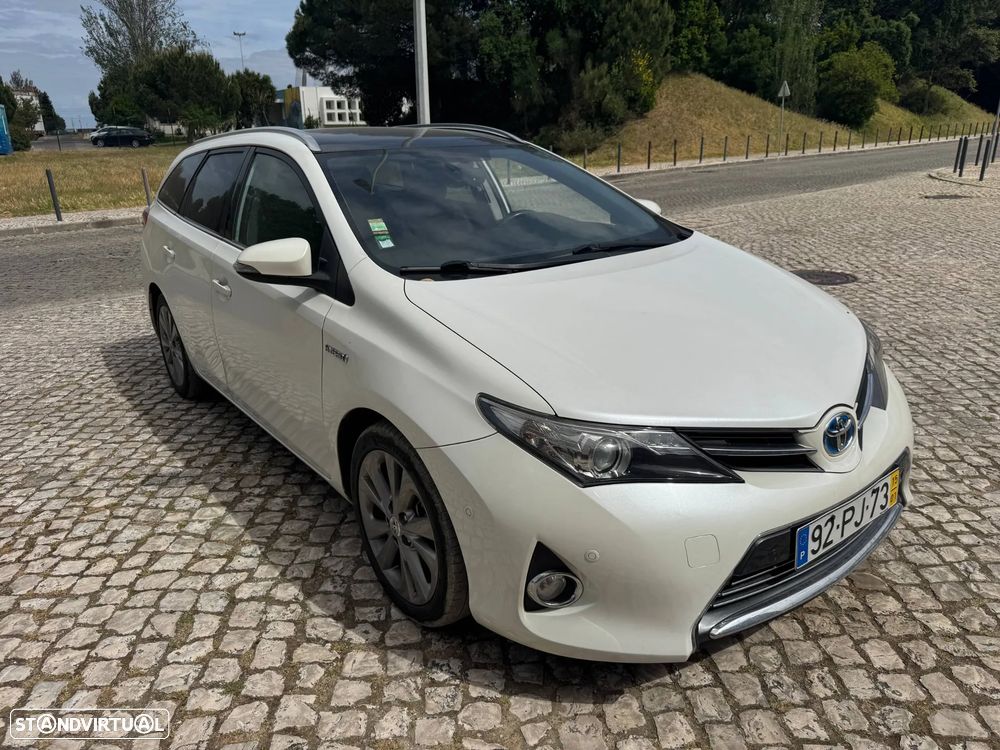 Toyota Auris Touring Sports 1.8 HSD Sport+Skyview - 8
