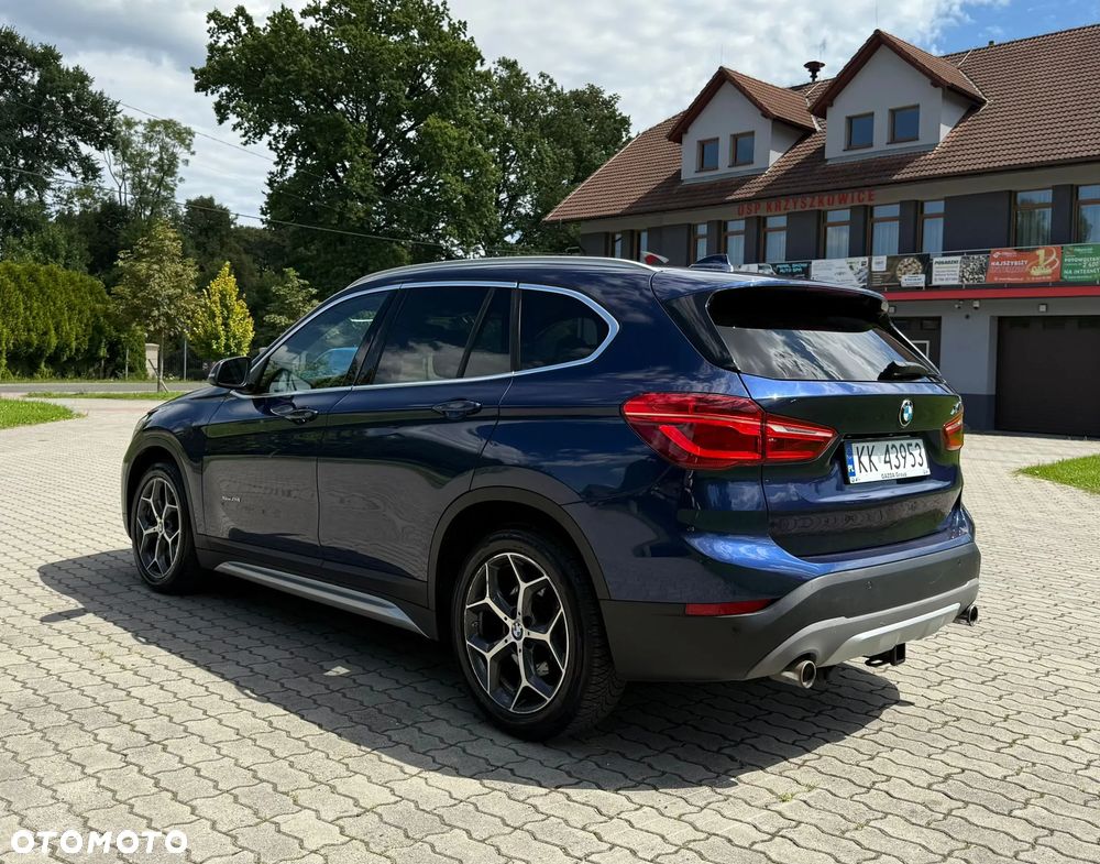 BMW X1 xDrive25i xLine sport - 7