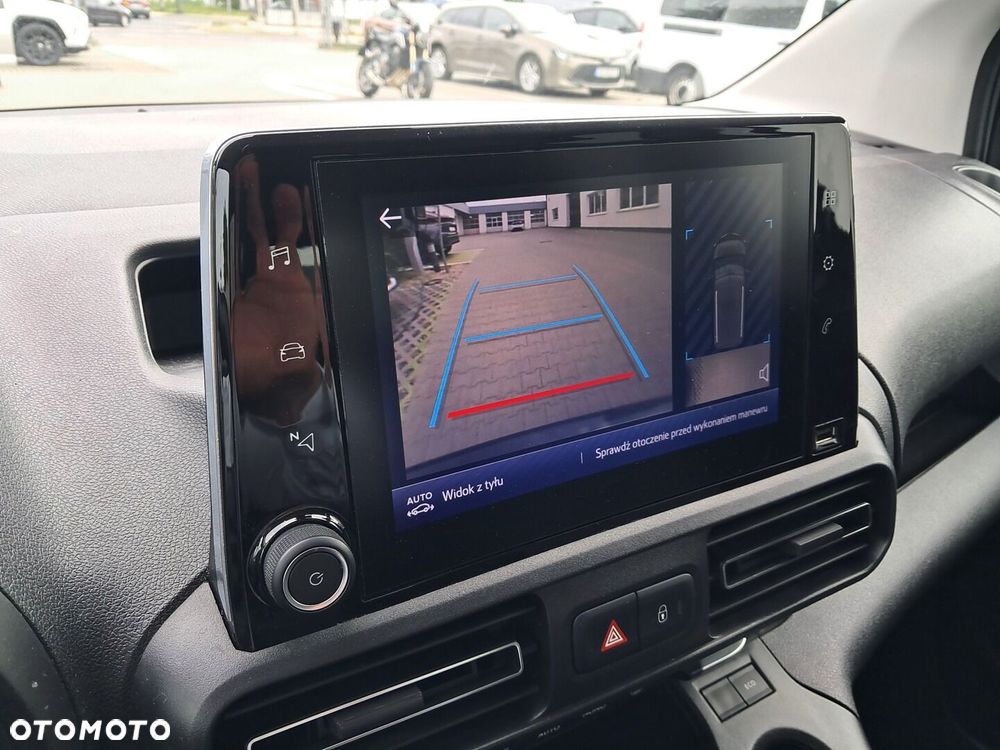 Toyota Proace City Verso 1.5 D-4D Family - 24