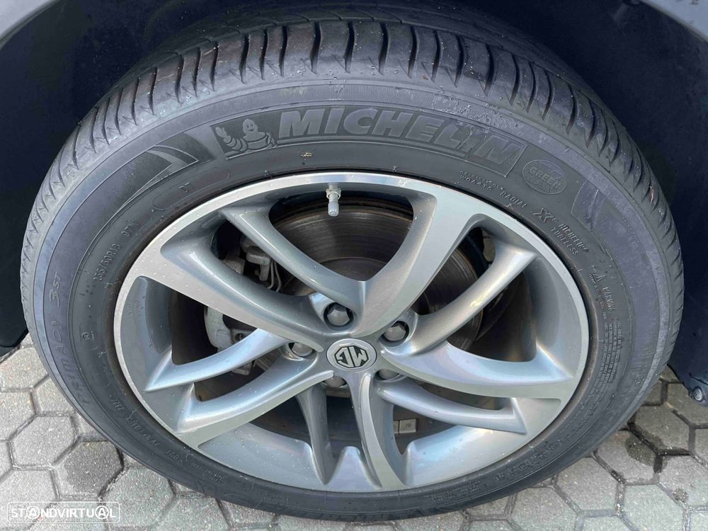 MG EHS 1.5 T-GDI Plug-in Hybrid Luxury - 11