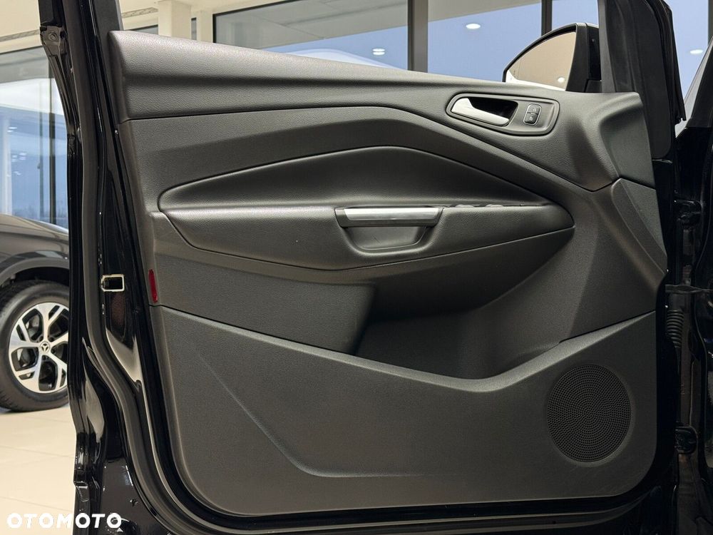 Ford Kuga 2.0 TDCi AWD Titanium - 12