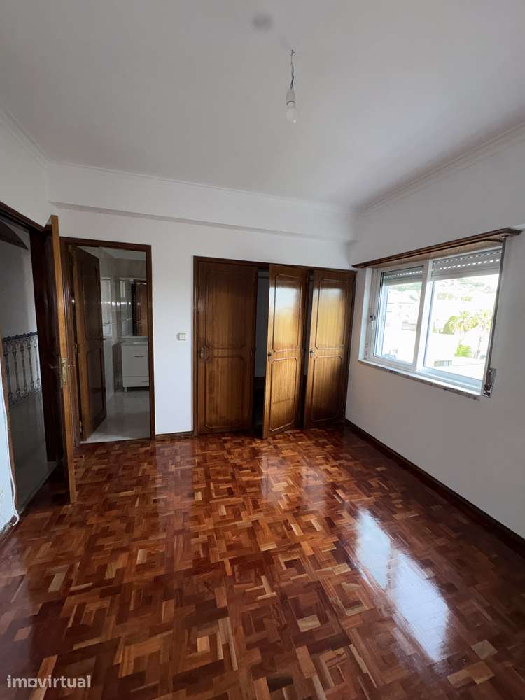 Apartamento T3 à venda na Travessa das Olaias, 1 - Grande imagem: 5/12